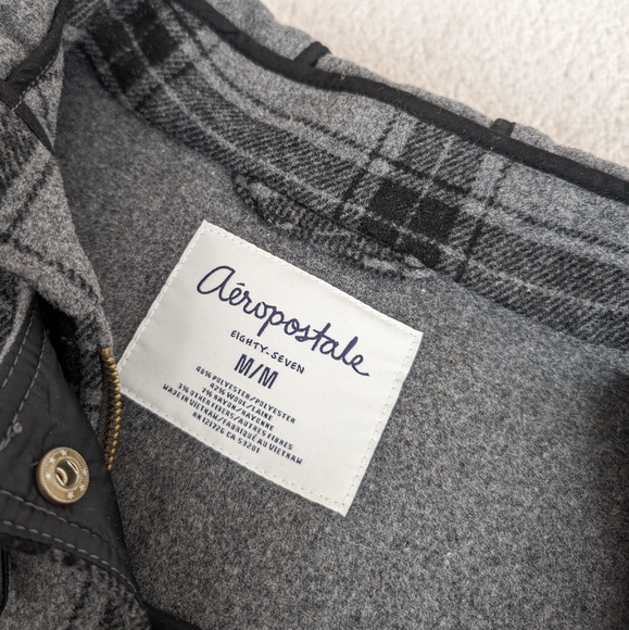 Aeropostale Gray Plaid Hooded Peacot - Picture 5 of 5